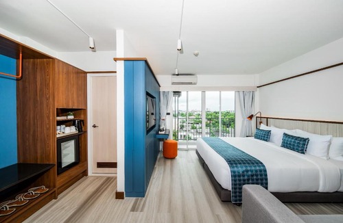 Phra Khanong Hotel | Hotel Amber Sukhumvit 85