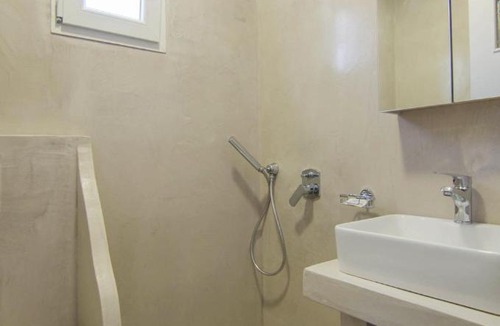 Ios Hotel | Hotel Delfini