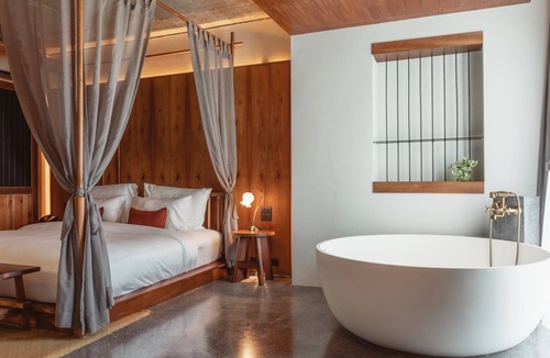 Khuekkhak Hotel | Hotel Gahn Khao Lak