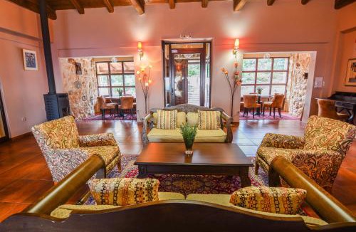 Mesaia Trikala Hotel | Hotel Iliovasilema