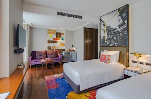 Ploenchit Hotel | Hotel Indigo Bangkok Wireless Road by IHG