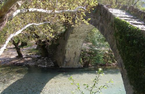 Aristi Hotel | Hotel Taxiarches