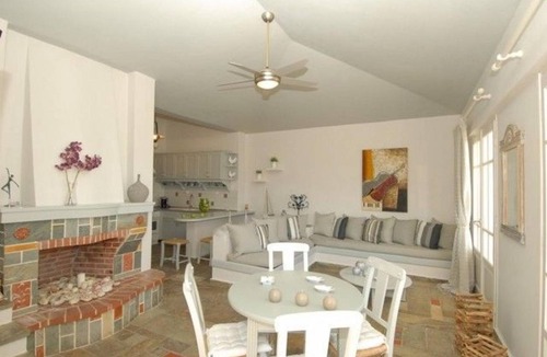 Amoudi House | House