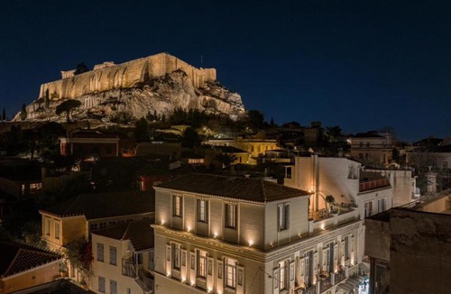 Plaka Apartment | House of Andele - villa in plaka acropolis view