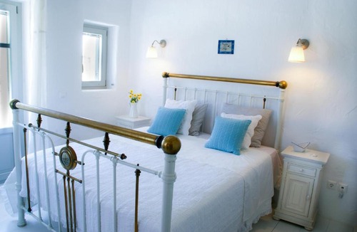 Paros Villa | House with private pool