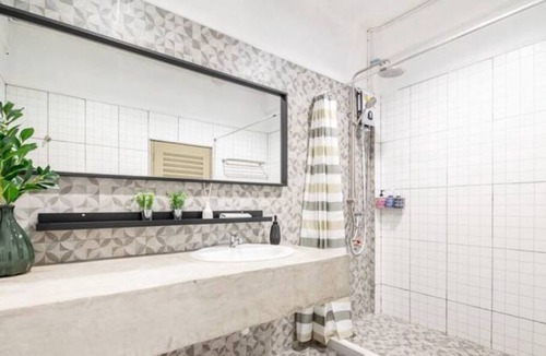 Khlong San Apartment | House168-ICONSIAM-GrandPalace Bangkok