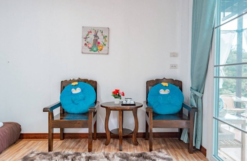 Pong Yaeng House | Hubkhaosawan homestay