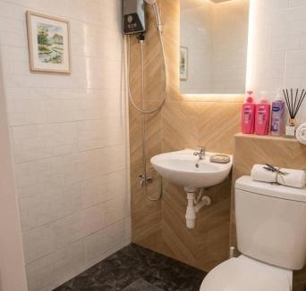 Racha Thewa Apartment | Hugg daily airport