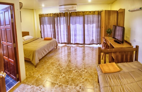 Ko Lanta House | Hugs Guesthouse