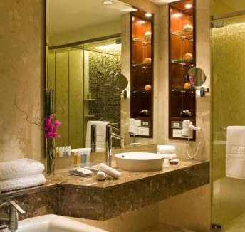 Nong Prue Hotel | Hyatt Regency Bangkok Suvarnabhumi Airport