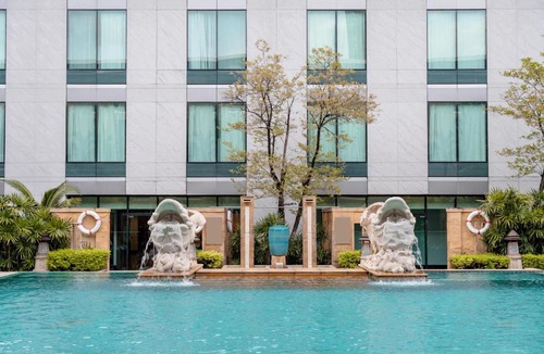 Nong Prue Hotel | Hyatt Regency Bangkok Suvarnabhumi Airport