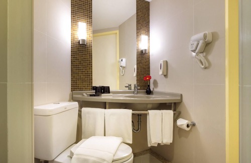 Thung Maha Mek Hotel | ibis Bangkok Sathorn