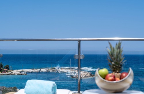 Gialiskari Villa | Icarus Luxury Beachfront Villa
