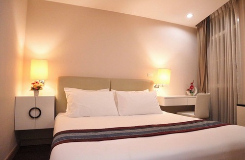 Asoke Hotel | Icon Narindra Suites Hotel