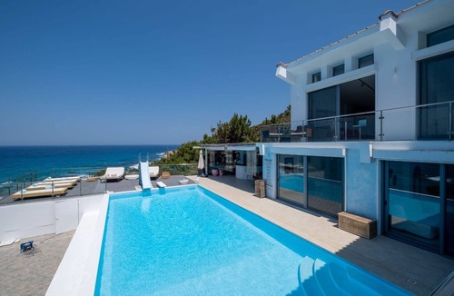 Gialiskari Villa | Ikaria Beachfront Villa | 7 Bedrooms | Villa Indigo Blue Haven | Infinity Pool.