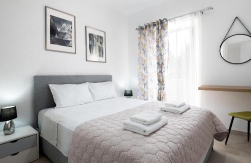 Porto Rafti Apartment | ILIADA Luxury Apartment
