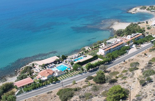 Lardos Hotel | Ilyssion