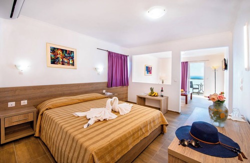 Lardos Hotel | Ilyssion