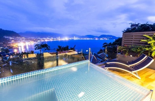 Patong Resort | Indochine Sky Suites with Balcony (010)