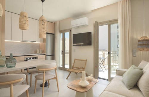 Old Town Rethymnon Apartment | Infinity Suites 2, By Hellocrete