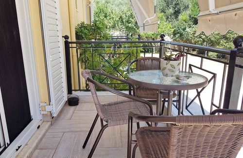 Agia Kiriaki Apartment | Ionian View Gem - Parga Garden Nest