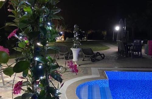Ayia Thekla Villa | Ionion Beachfront Villa