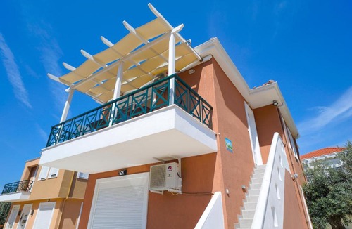 Prinos Apartment | Irene Prinos