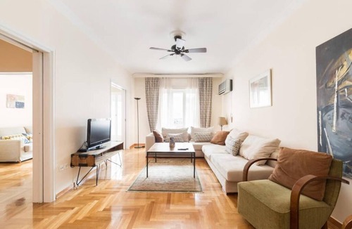 Kolonaki Apartment | Irodotou Grand Apartment