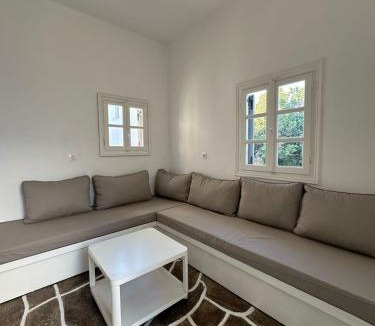 Naousa Apartment | islanderhouse77