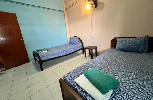 Ao Nang Hostel | J Home