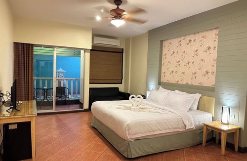 South Pattaya Hotel | J STAR