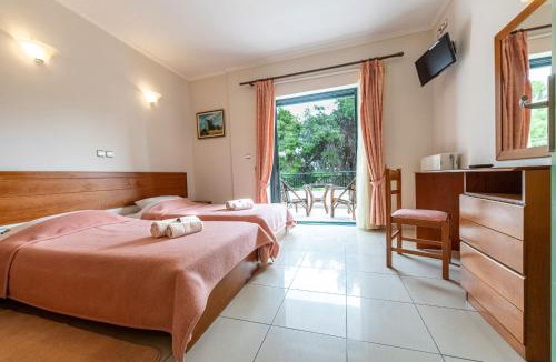 Kineta Apartment | J Studios - Kineta Seaside Retreats