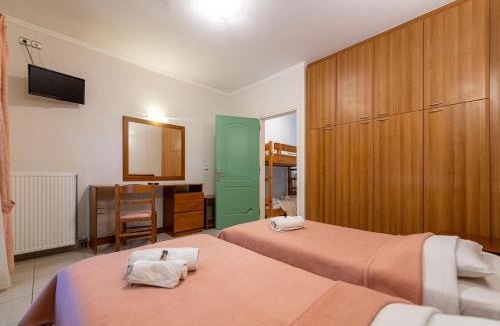 Kineta Apartment | J Studios - Kineta Seaside Retreats