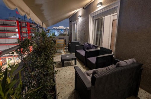 Kerameikos Apartment | Jacuzzi Patio & Acropolis view 2-BD Retreat