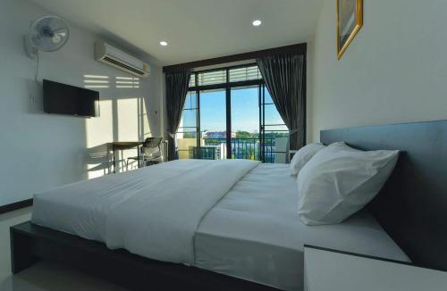 Surin Hotel | Jarat Mansion