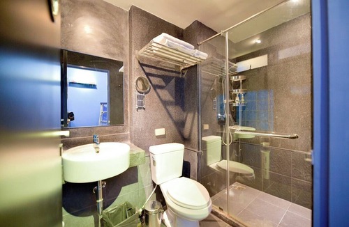 Yan Nawa Hotel | Jasaen Hotel