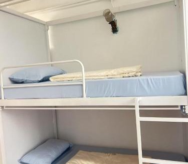 Ban Phan Thom Hostel | JC home 刘 先 生