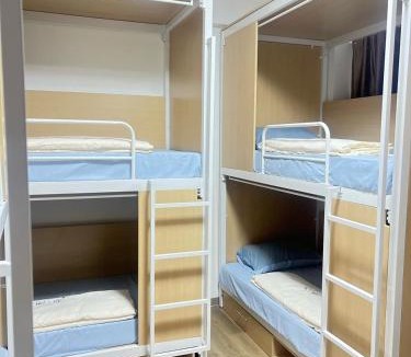 Ban Phan Thom Hostel | JC home 刘 先 生