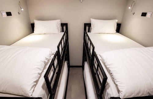 Bangkok Central Business District Hostel | Jellybean The Blocks Hostel Sukhumvit 10