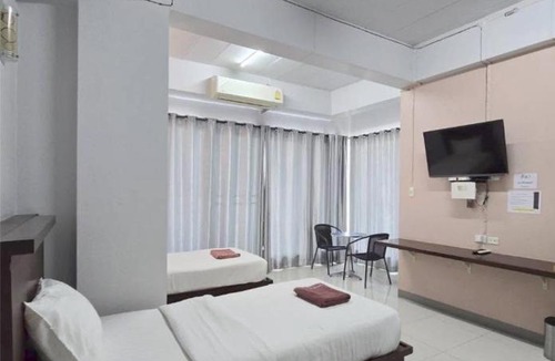 Buriram Hostel | Jiranakron Park