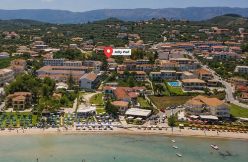 Tsilivi Apartment | Jolly Pad Deluxe Studio - 5 min walk to Tsilivi Beach