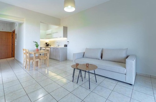 Kato Galatas Apartment | Joyful Guest House 2 Gaia by 8essentially