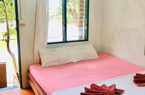 Ko Phi Phi Hotel | JR&GYM Resort