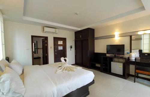 Krabi Hotel | K.M. House