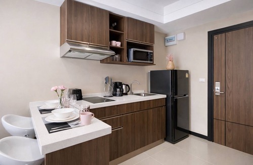 Nai Harn Apartment | KAI Condo 1BR | Pool View | NBC Nai Harn