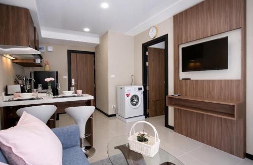 Nai Harn Apartment | KAI Condo 1BR Pool View NBC Nai Harn
