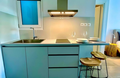 Kerameikos Apartment | Kalliopi's Apartment with Stunning Acropolis View