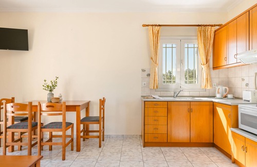 Lakithra Apartment | Kallithea Apartment for 4 Ground Floor