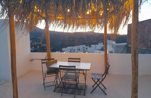 Skiros Apartment | Kalnterimi Guest House Skyros