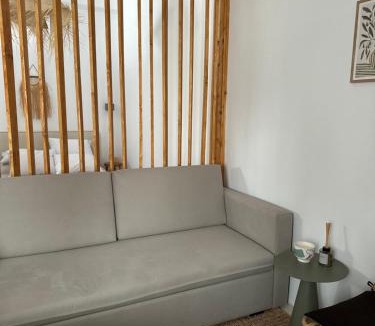 Skiros Apartment | Kalnterimi Guest House Skyros